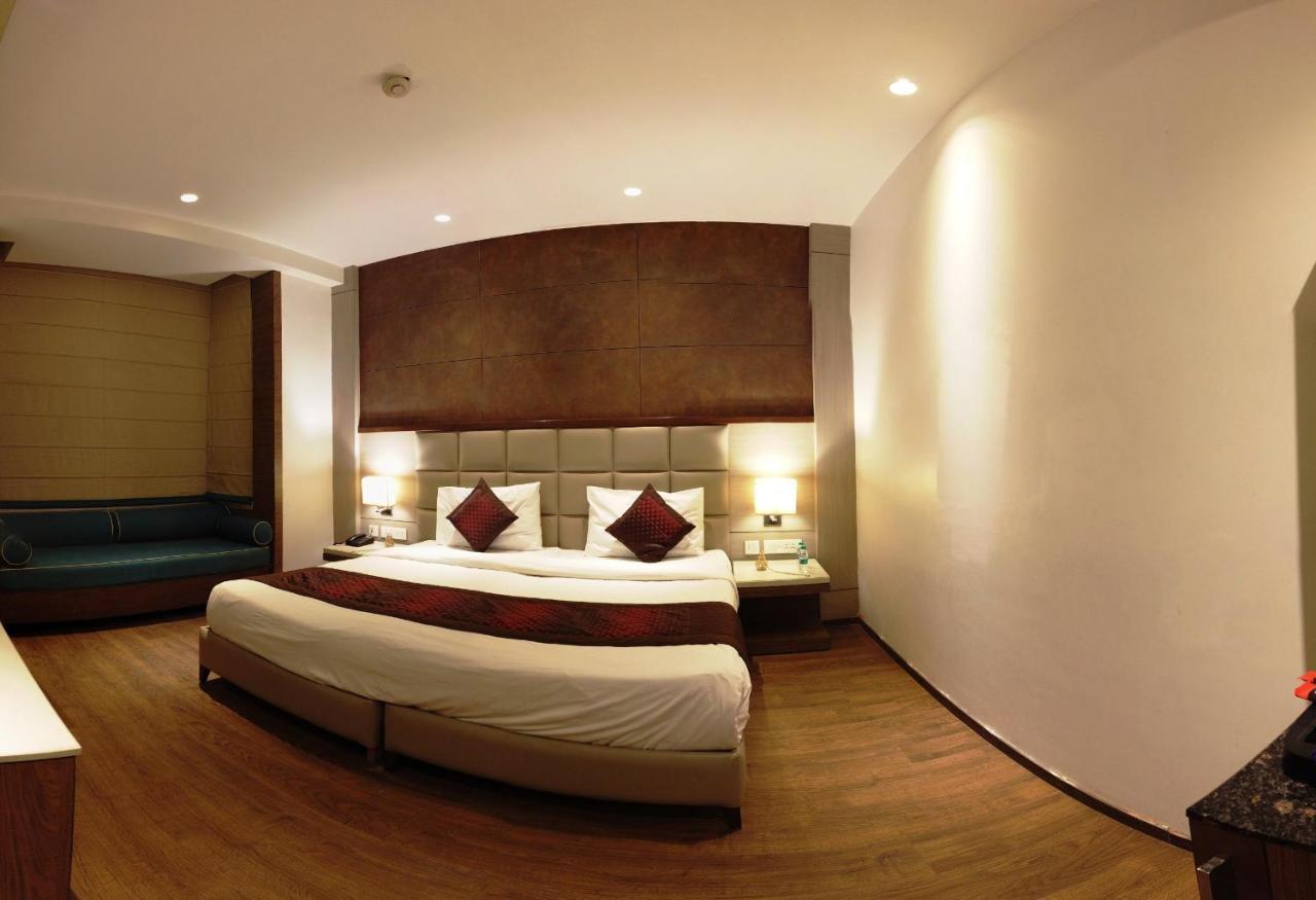 Lemonwood Suites By F9 Hotels - Trivoli Garden Chhatarpur New Delhi Ngoại thất bức ảnh