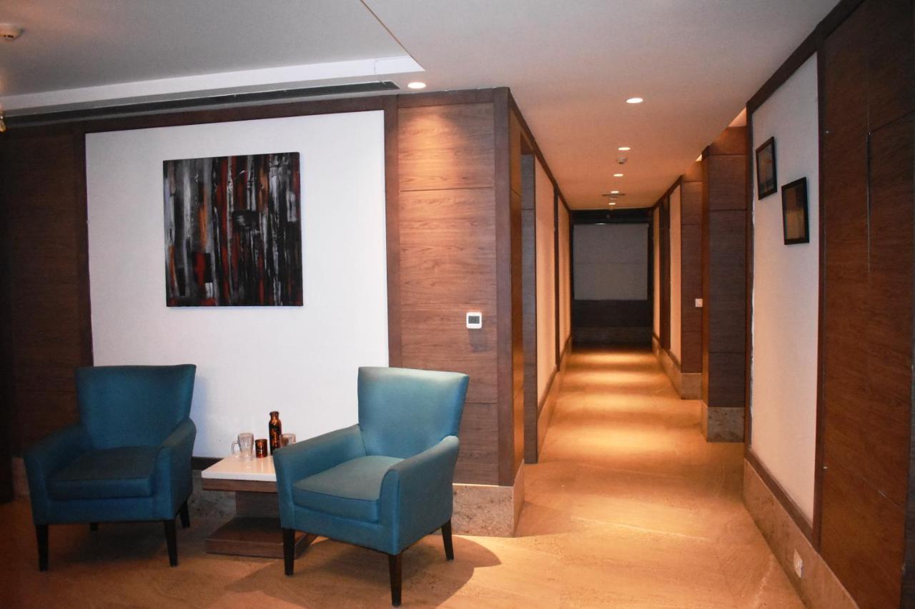 Lemonwood Suites By F9 Hotels - Trivoli Garden Chhatarpur New Delhi Ngoại thất bức ảnh