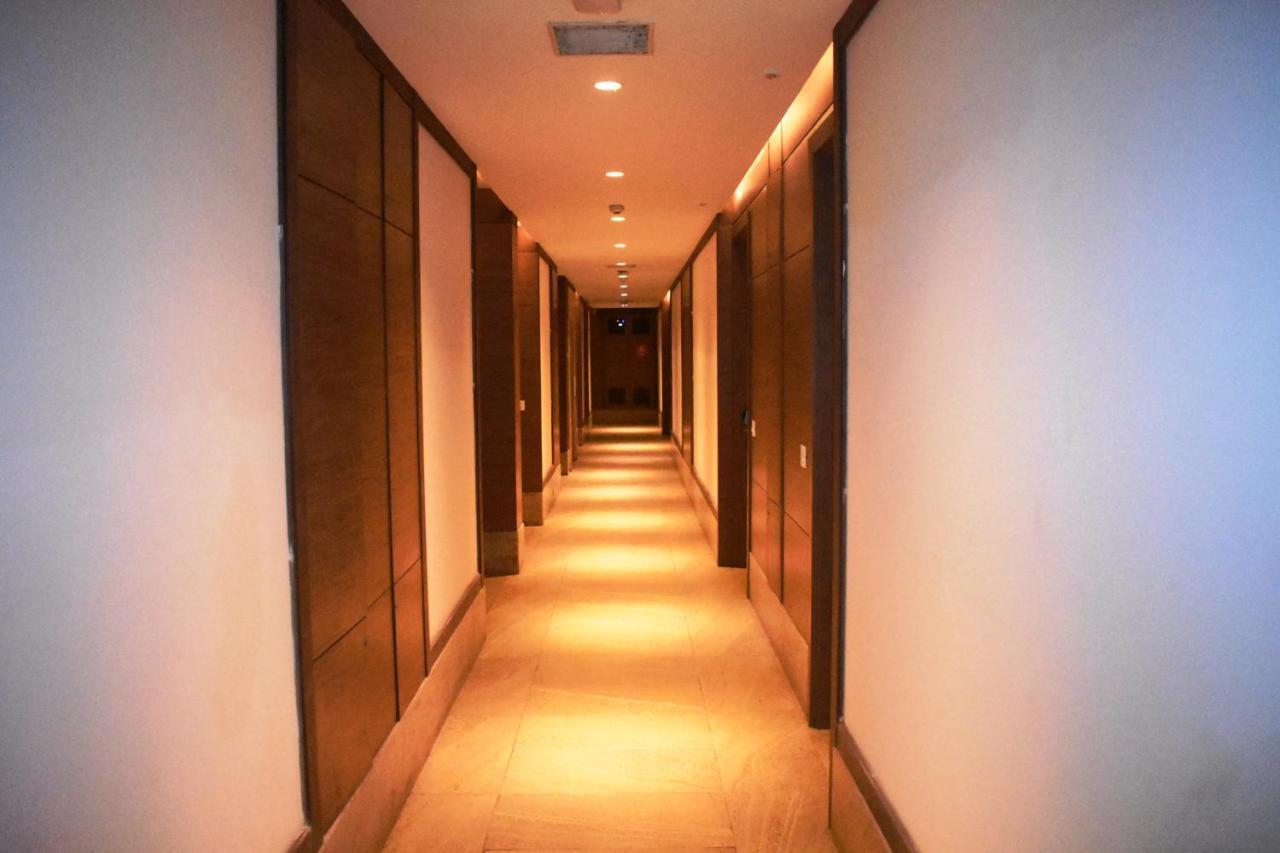Lemonwood Suites By F9 Hotels - Trivoli Garden Chhatarpur New Delhi Ngoại thất bức ảnh