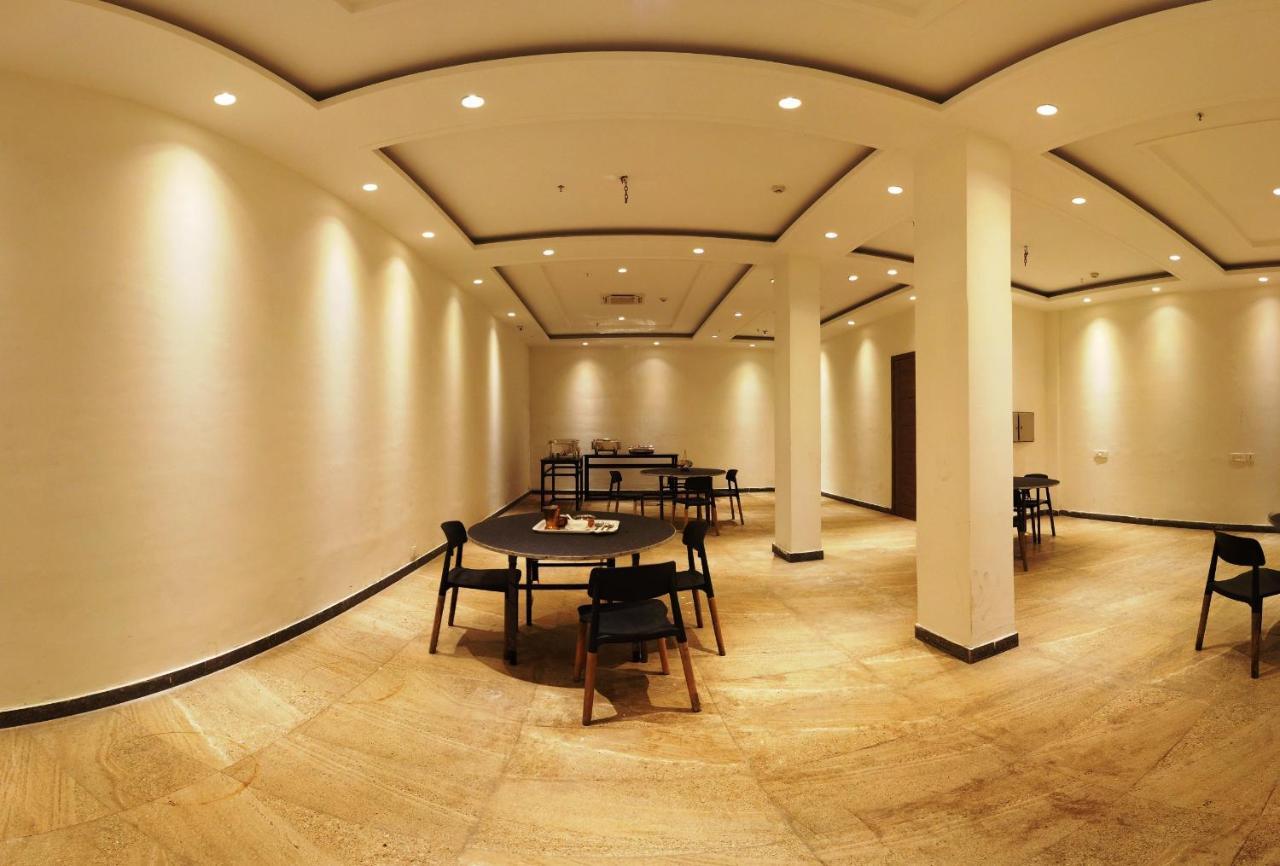 Lemonwood Suites By F9 Hotels - Trivoli Garden Chhatarpur New Delhi Ngoại thất bức ảnh