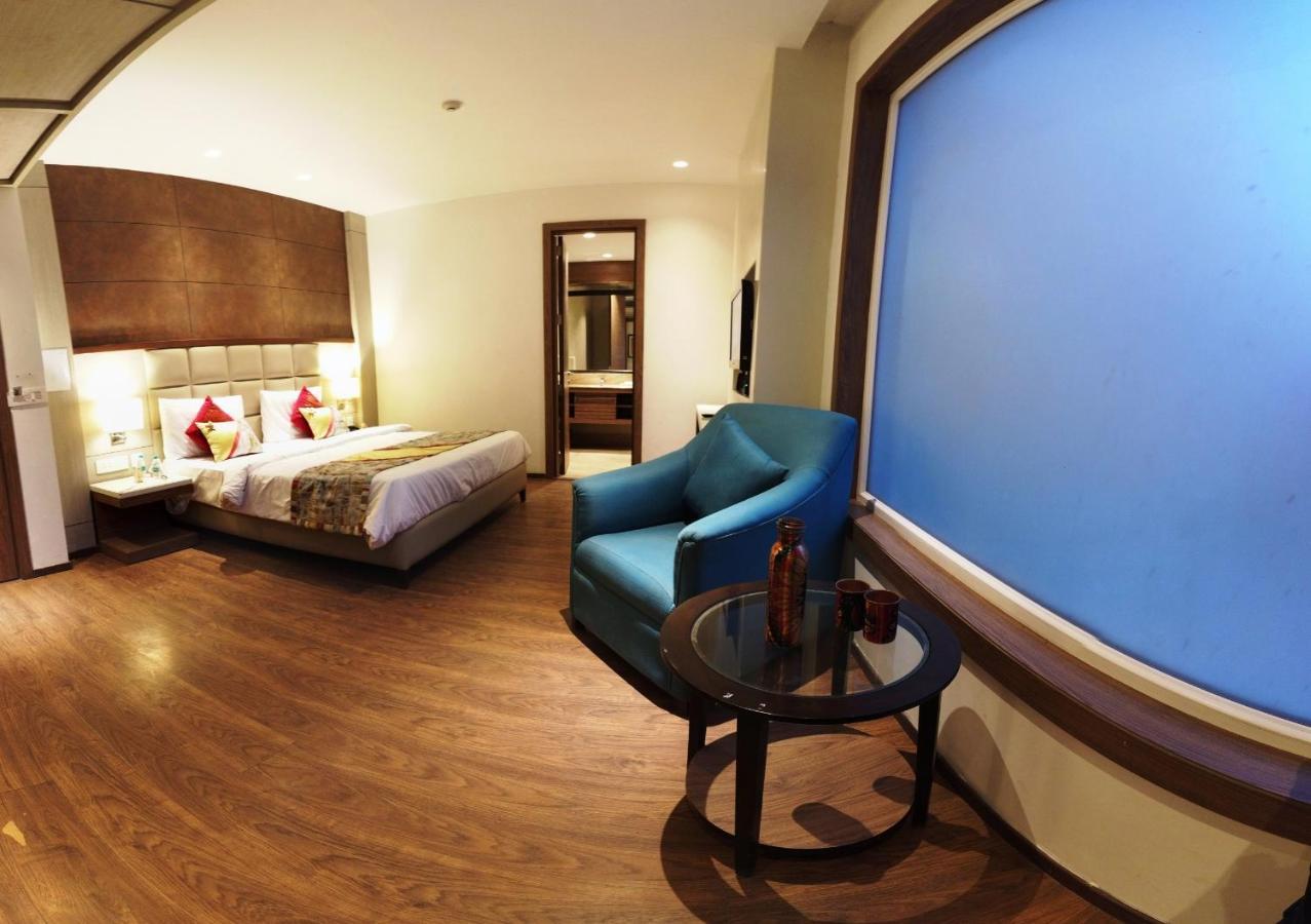 Lemonwood Suites By F9 Hotels - Trivoli Garden Chhatarpur New Delhi Ngoại thất bức ảnh